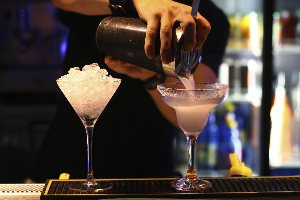 The Astor Hotel Motel Гоулберн Екстериор снимка